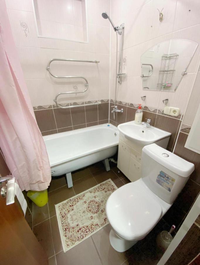 Apartments Ahmetova 6 32 อัลมาตี ภายนอก รูปภาพ